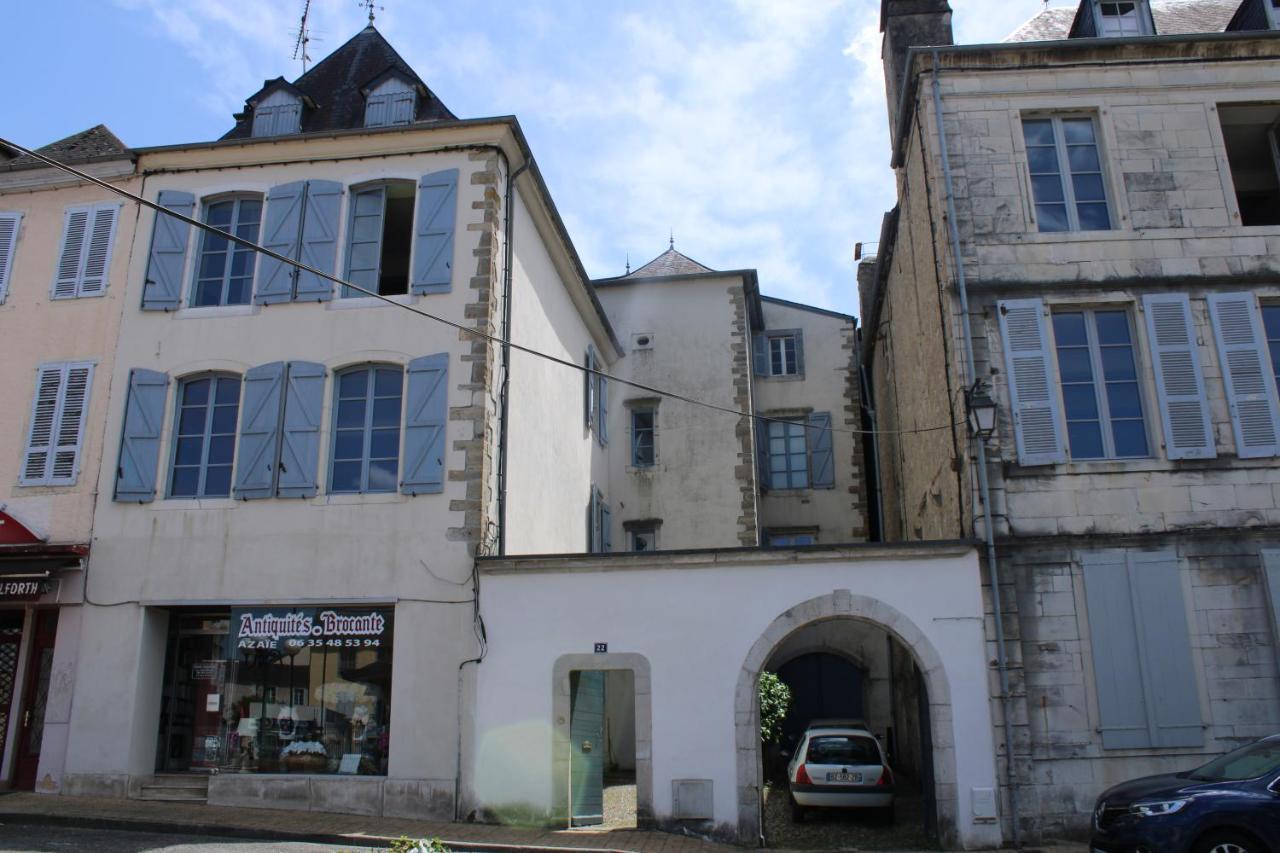 La Suite Du Peintre Oloron-Sainte-Marie Exterior foto